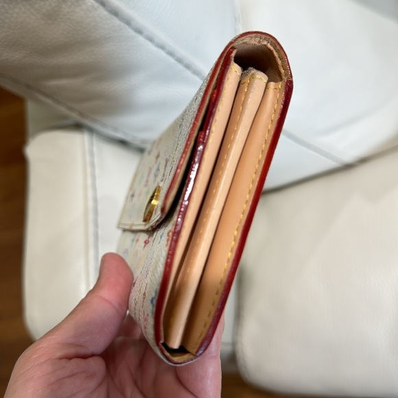 Authentic Murakami, Monogram Multicolor Sarah Wallet White - Picture 5 of 17